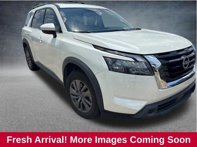Used 2023 Nissan Pathfinder SV w/ SV Premium Package FWD image 1