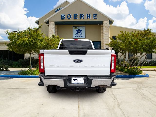 Used 2024 Ford F250 XLT image 4