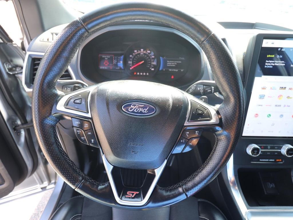 Used 2022 Ford Edge ST w/ Equipment Group 401A AWD/4WD image 18