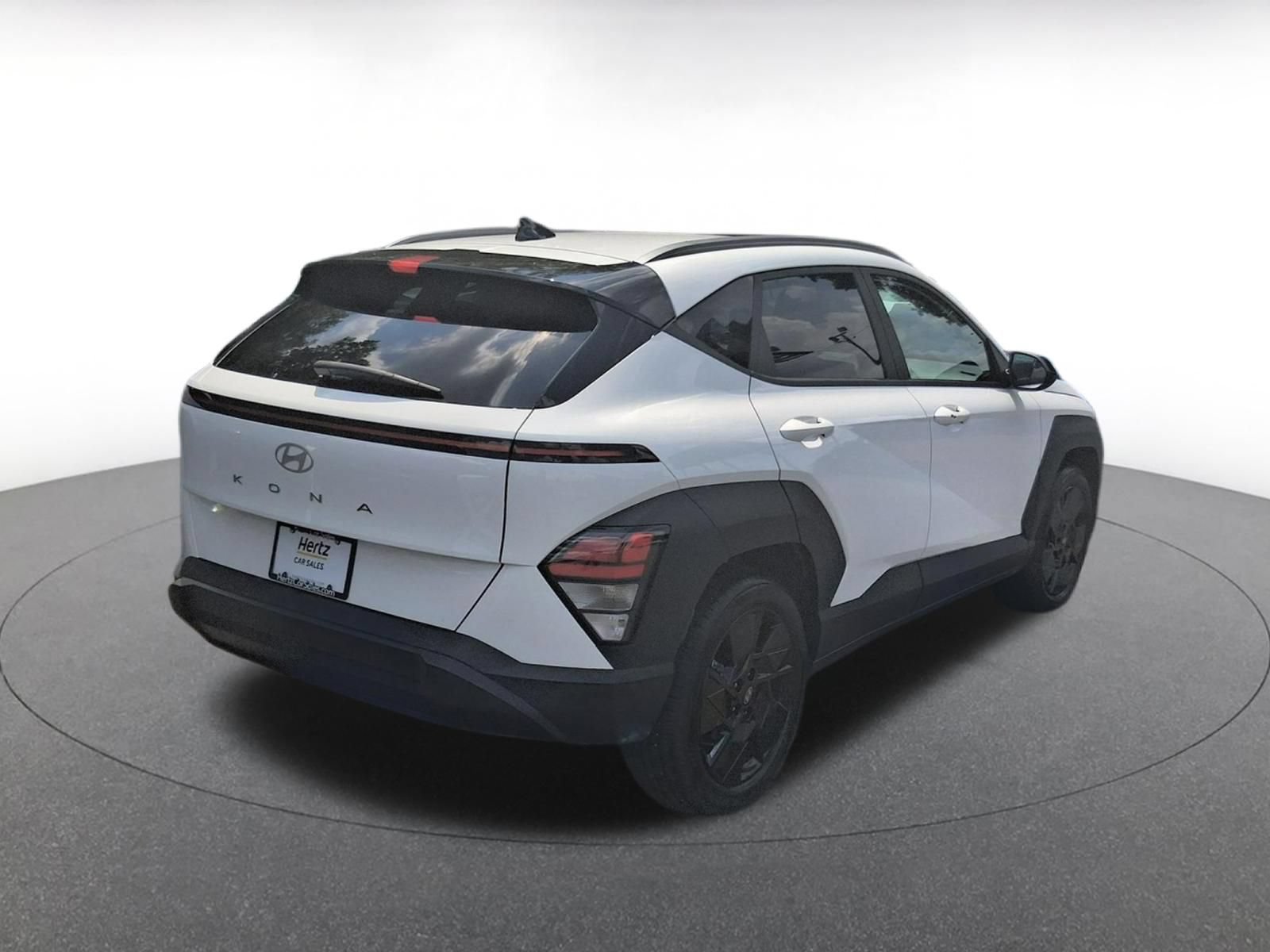 Used 2026 Hyundai Kona SEL Sport FWD image 16