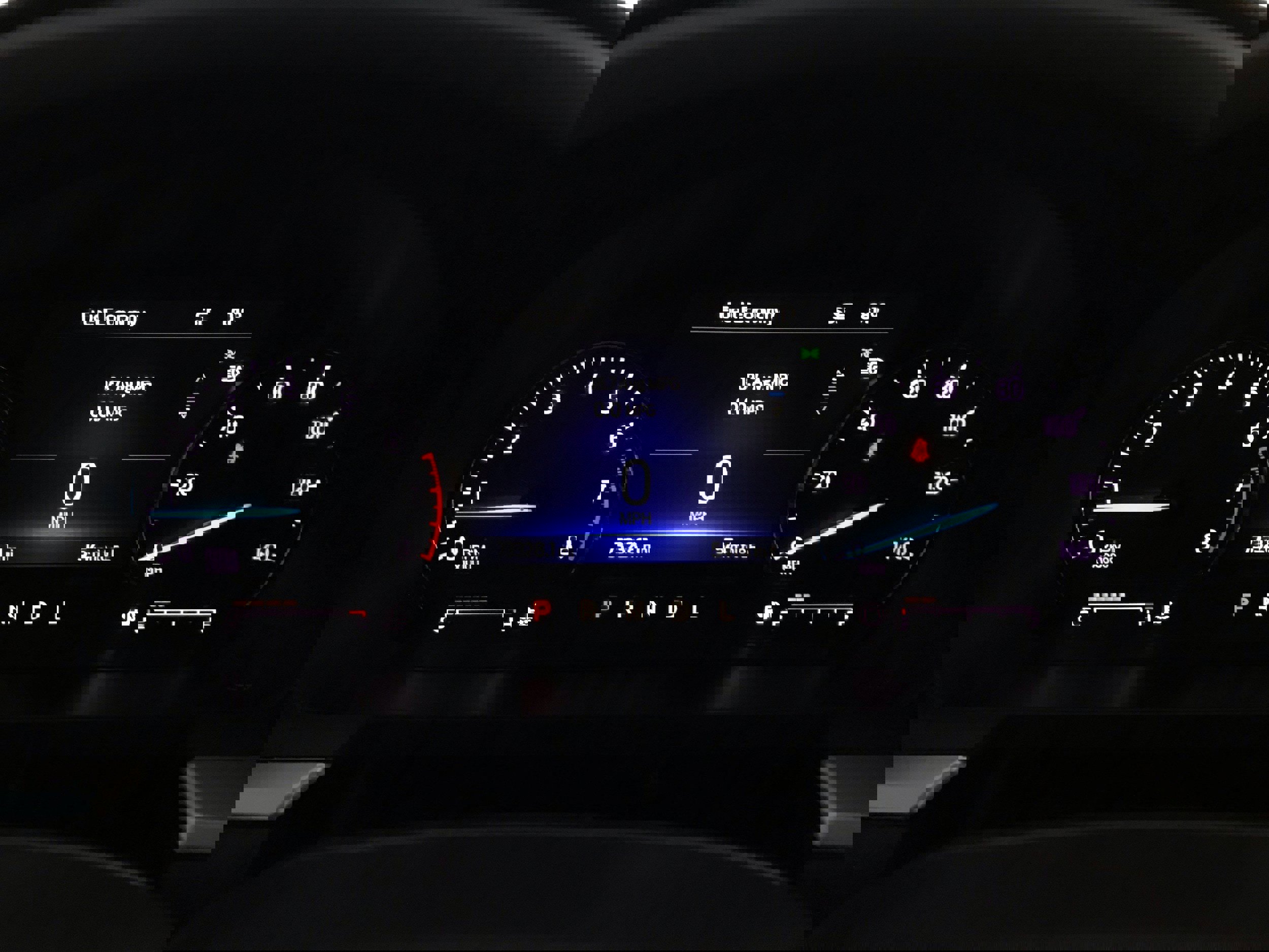 Used 2022 Ford Explorer XLT image 34