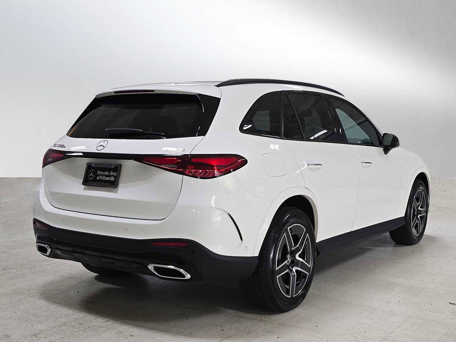 Certified 2026 Mercedes-Benz GLC 350e 4MATIC image 3