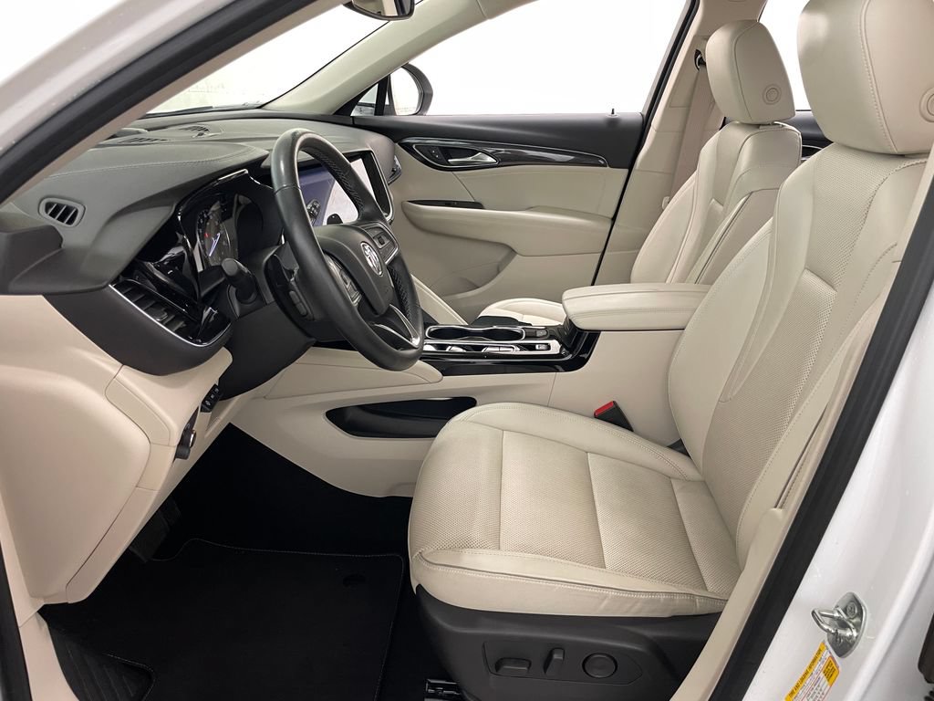 Used 2021 Buick Envision Essence w/ Technology Package I FWD image 8