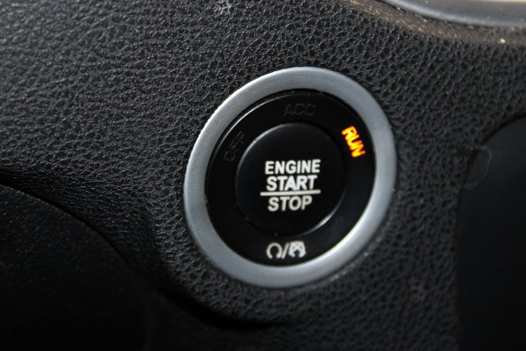 Used 2022 Dodge Charger SXT RWD image 35