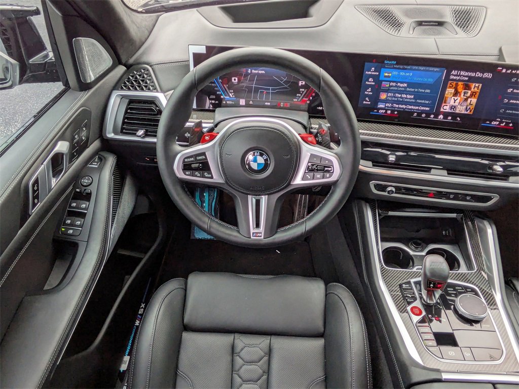 Used 2025 BMW X5 M Competition w/ Executive Package image 16