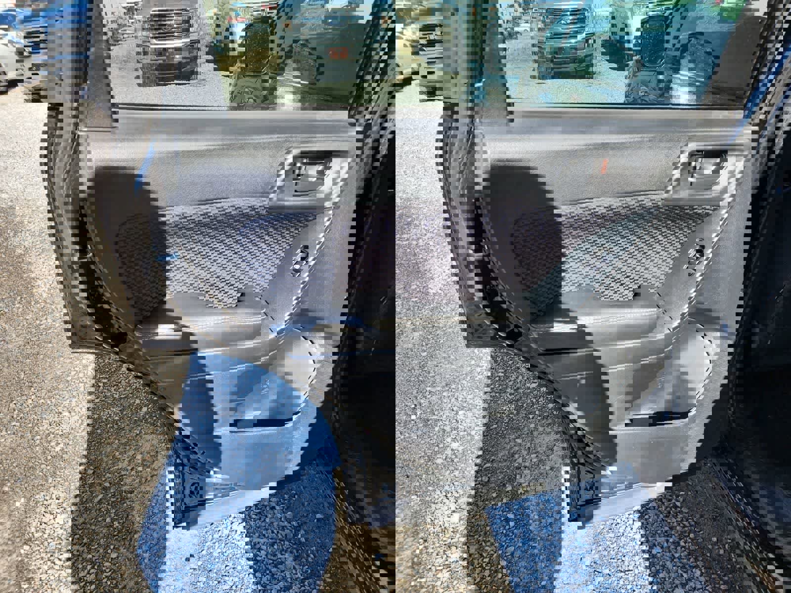 Used 2018 Subaru Forester 2.5i Premium w/ All-Weather Package image 27