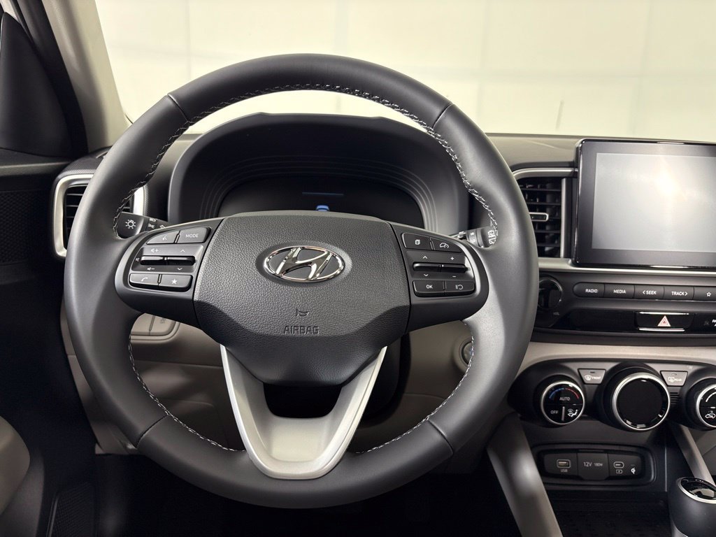 New 2026 Hyundai Venue SEL FWD image 21