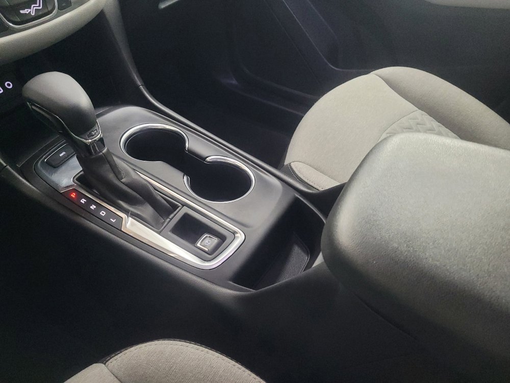 Used 2022 Chevrolet Equinox LS AWD/4WD image 26