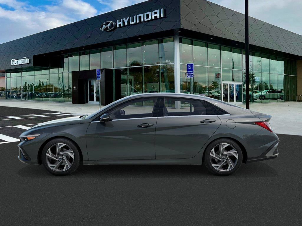 New 2026 Hyundai Elantra Limited FWD image 3