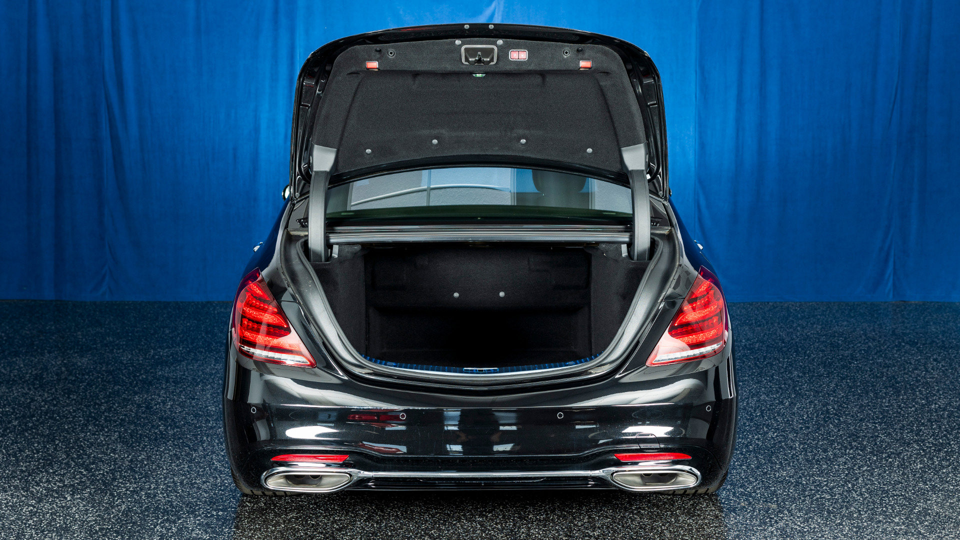 Used 2020 Mercedes-Benz S 560 Sedan image 31