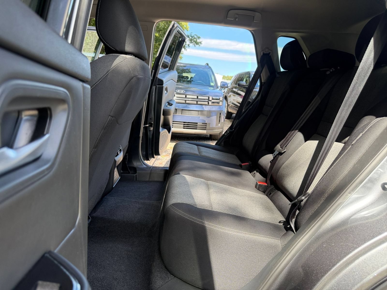 Used 2026 Nissan Rogue SV AWD/4WD image 26