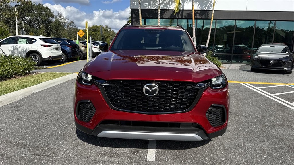 Certified 2025 MAZDA CX-70 3.3 Turbo w/ Premium Plus Pkg image 9