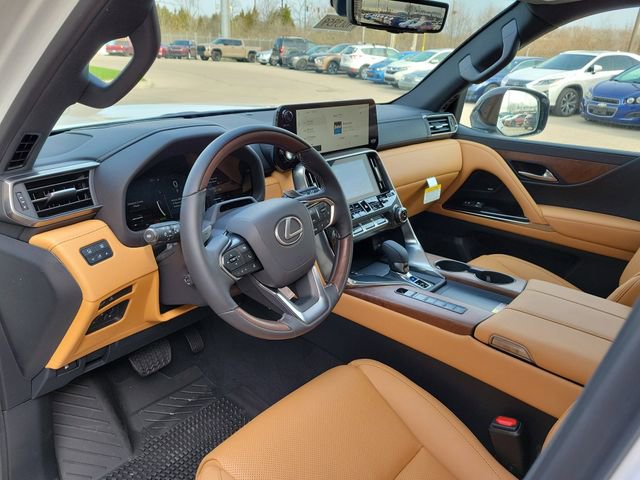 New 2026 Lexus LX 700h Luxury image 18