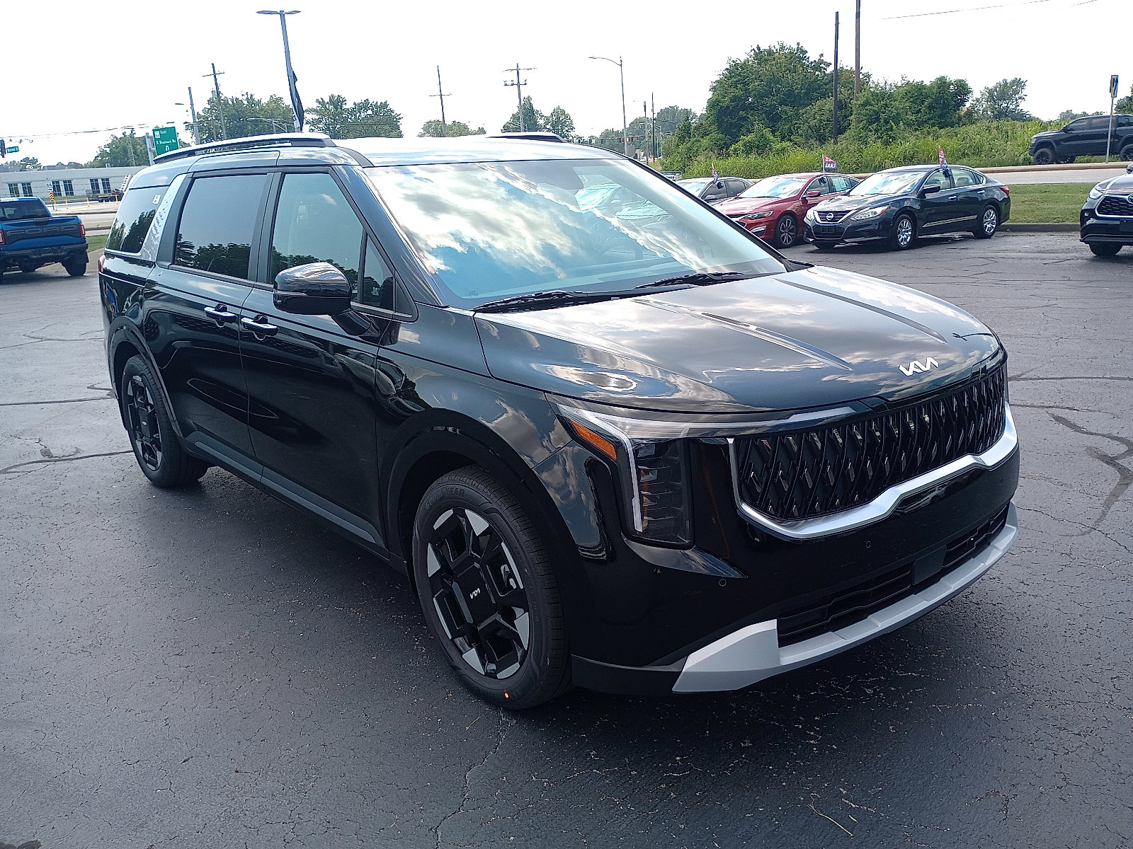 New 2026 Kia Carnival EX