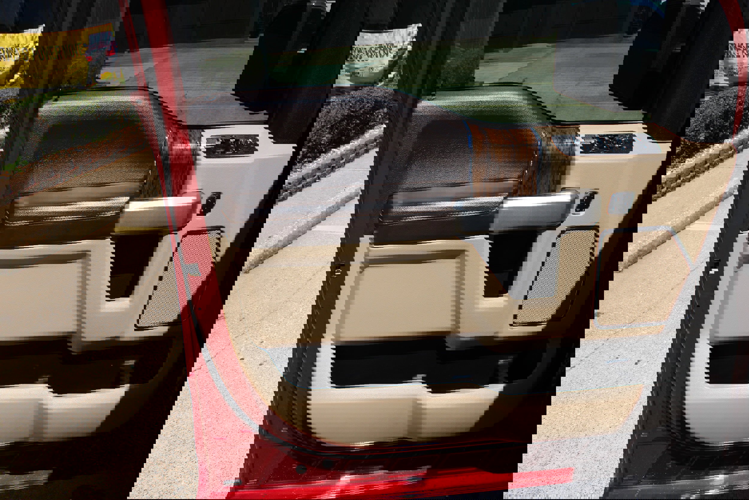 Used 2018 Ford F150 Lariat w/ Equipment Group 502A Luxury image 21