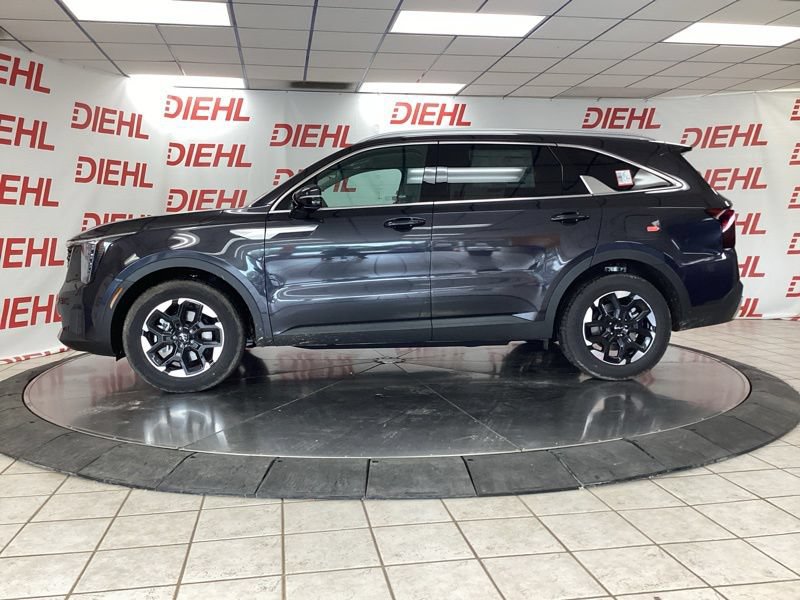 New 2026 Kia Sorento S w/ S Panoramic Sunroof Package FWD image 4