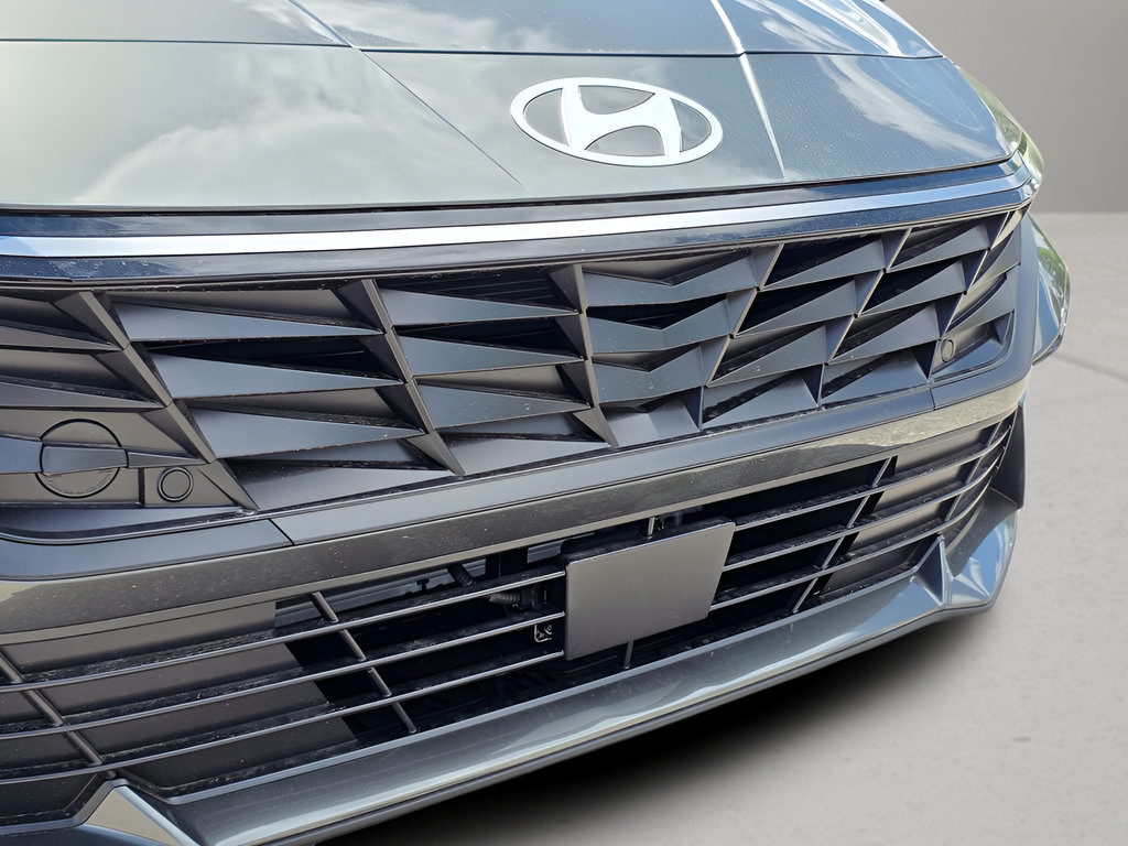 New 2026 Hyundai Elantra SEL Sport Premium FWD image 9