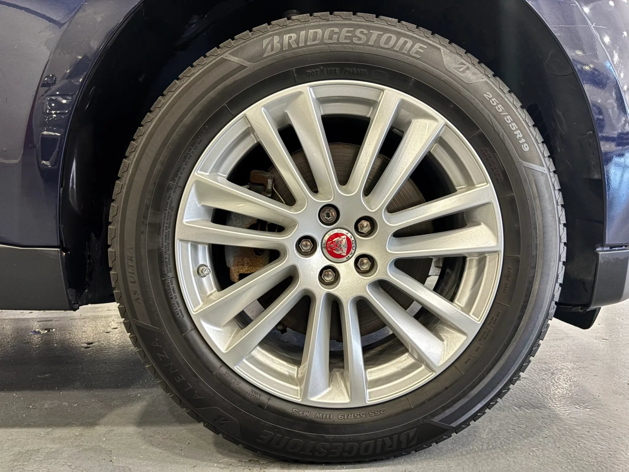 Used 2017 Jaguar F-PACE Prestige AWD/4WD image 55