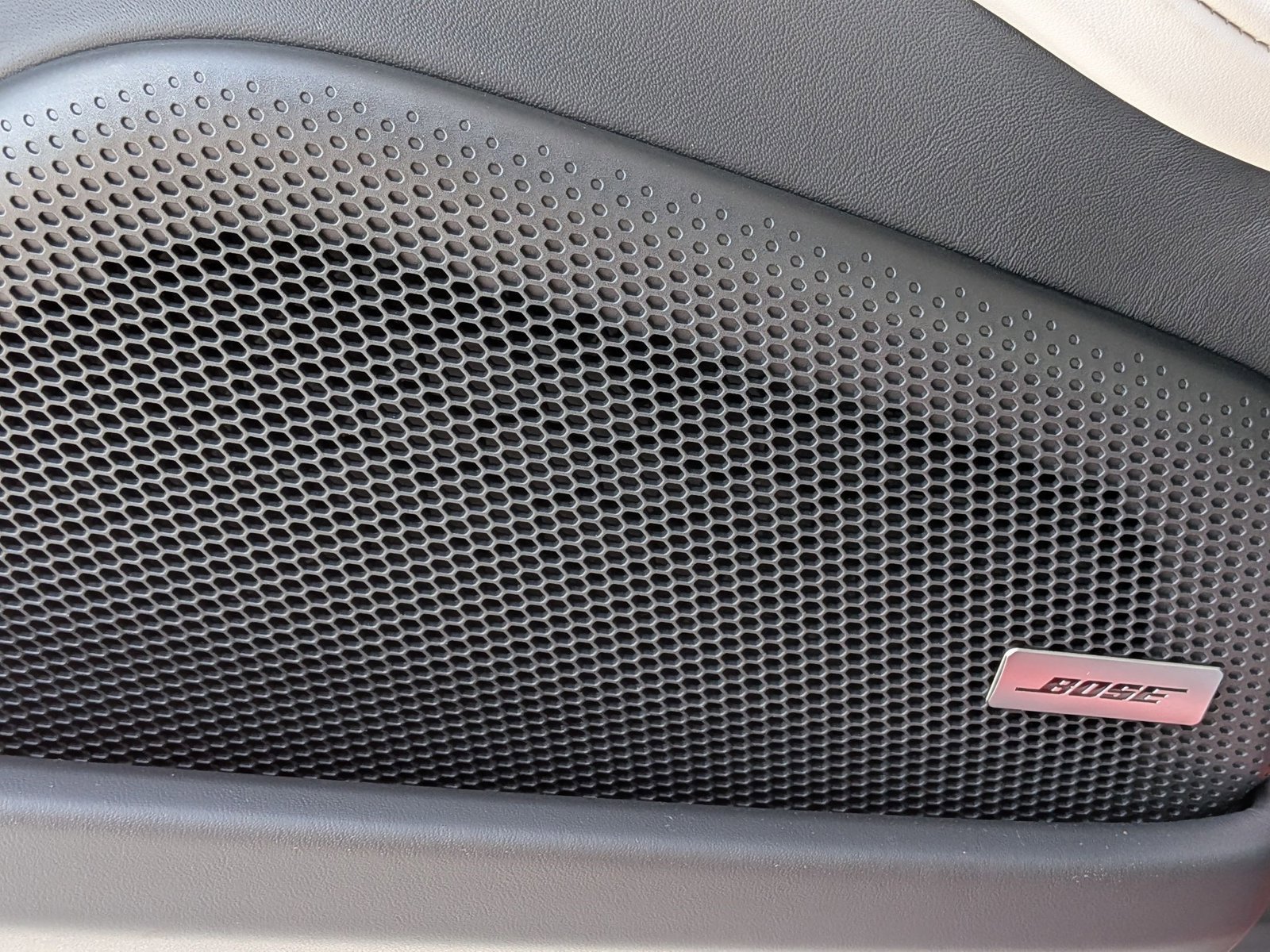 New 2026 Porsche Panamera image 14