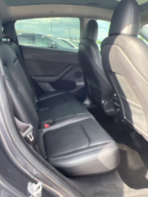 Used 2023 Tesla Model Y 2WD image 25