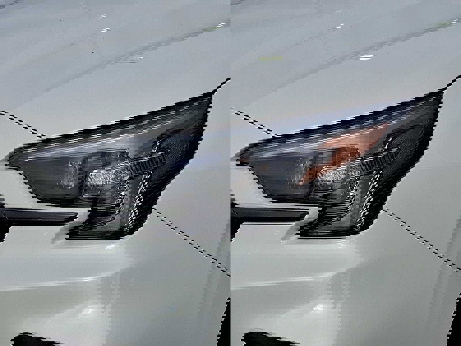 Used 2025 Subaru Legacy Limited image 9