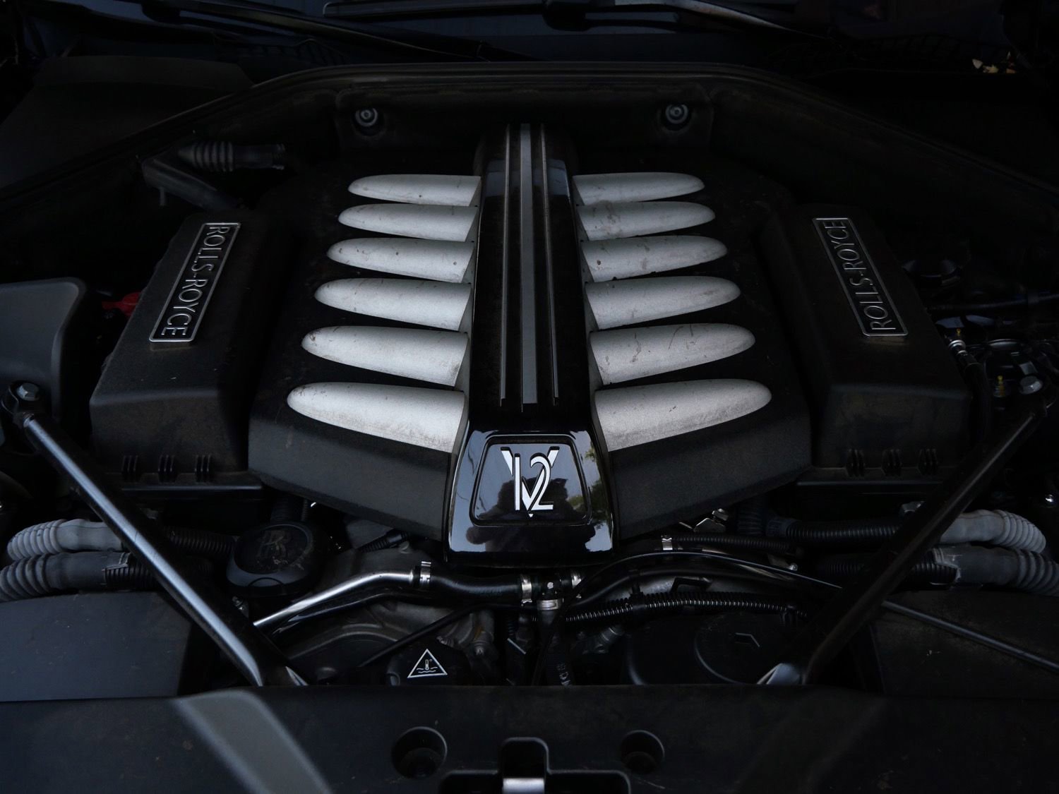 Used 2013 Rolls-Royce Ghost RWD image 29