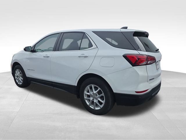 Used 2024 Chevrolet Equinox LT AWD/4WD image 3