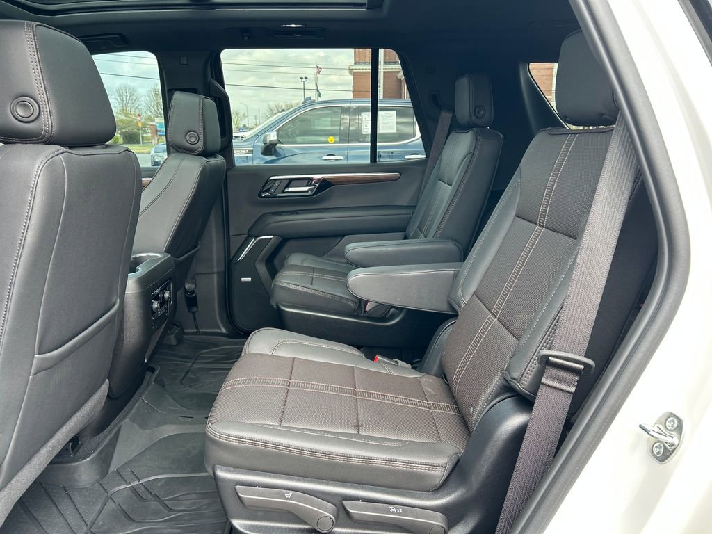Certified 2025 Chevrolet Tahoe High Country w/ Sun And Tow Package image 43