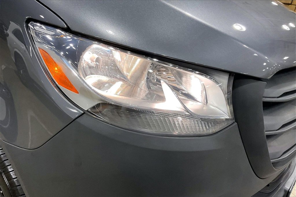 Used 2023 Mercedes-Benz Sprinter 2500 image 23