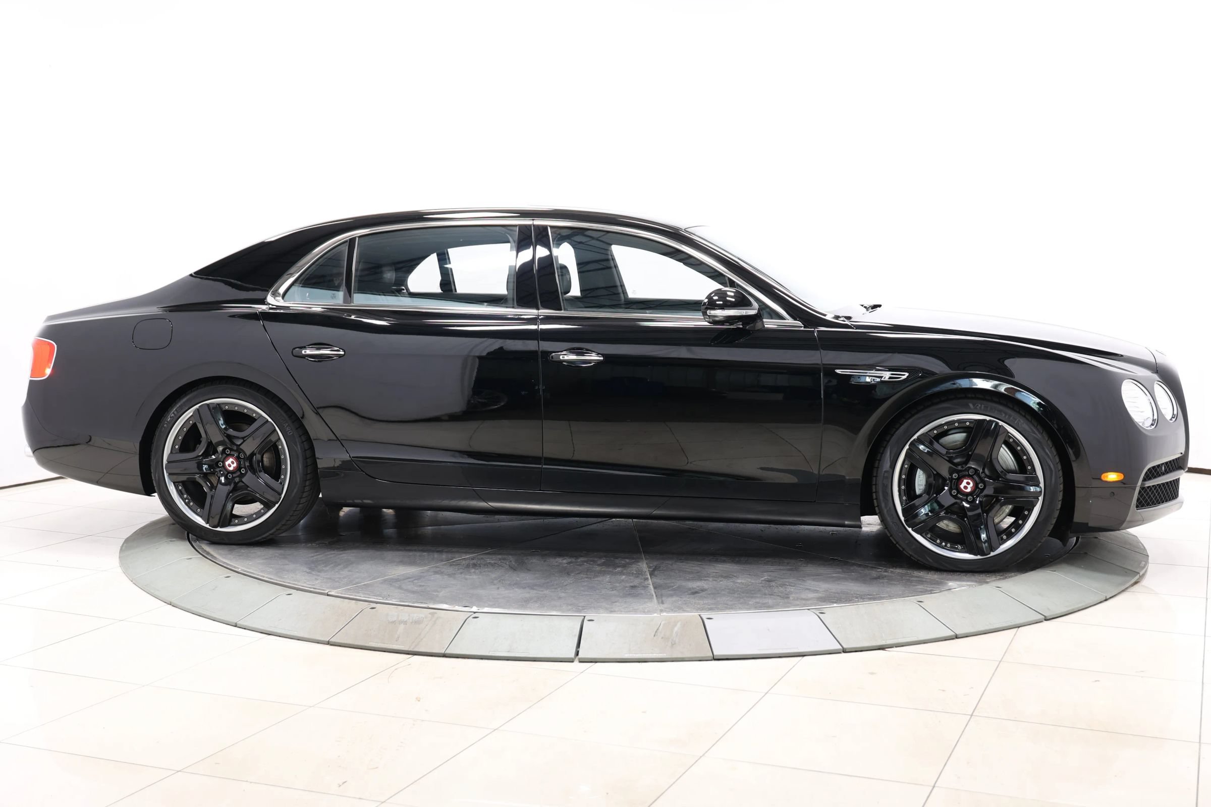 Used 2015 Bentley Flying Spur V8 AWD/4WD image 65