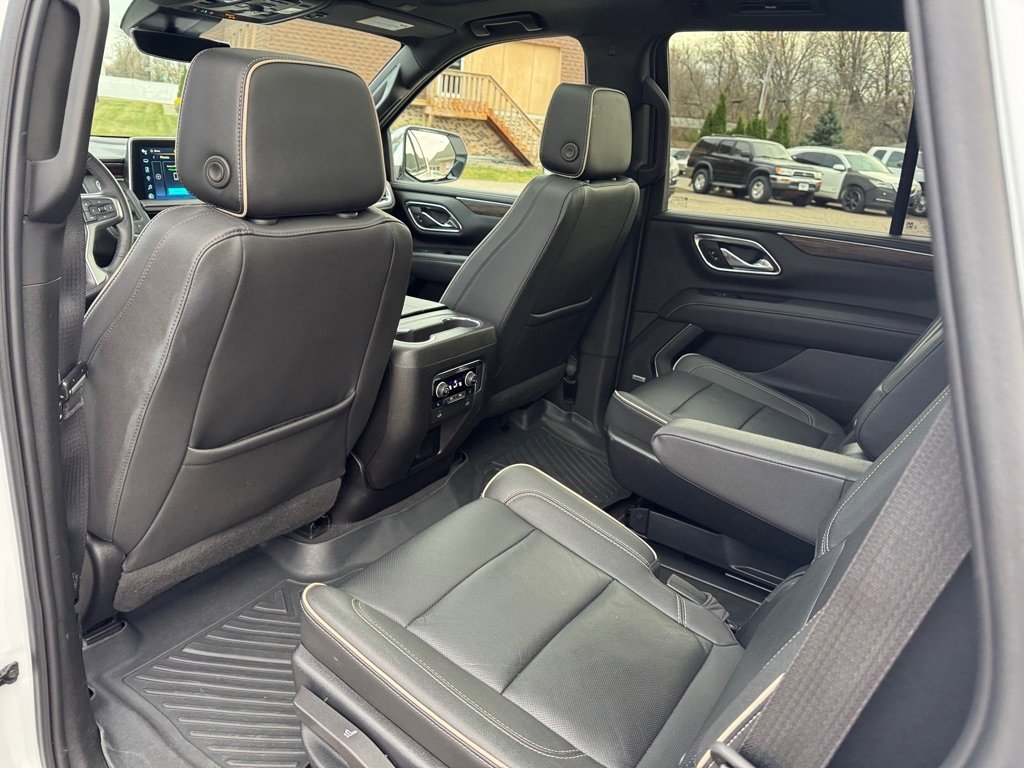 Used 2023 Chevrolet Tahoe Premier w/ Premium Package 2 image 22