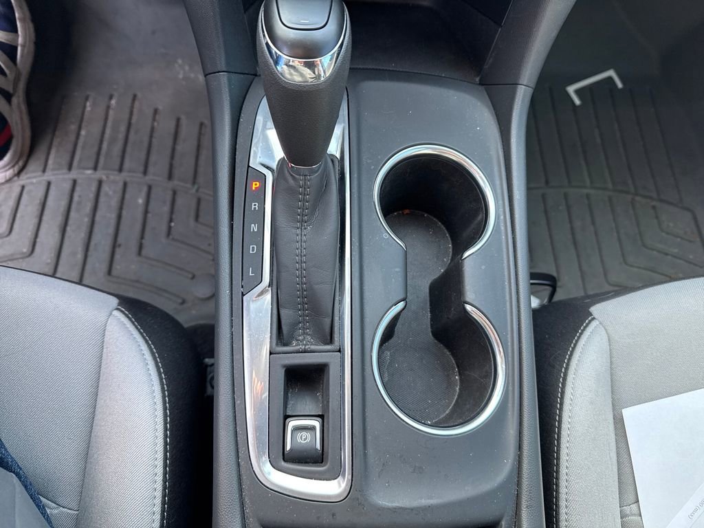 Used 2021 Chevrolet Equinox LS w/ LS Convenience Package image 22