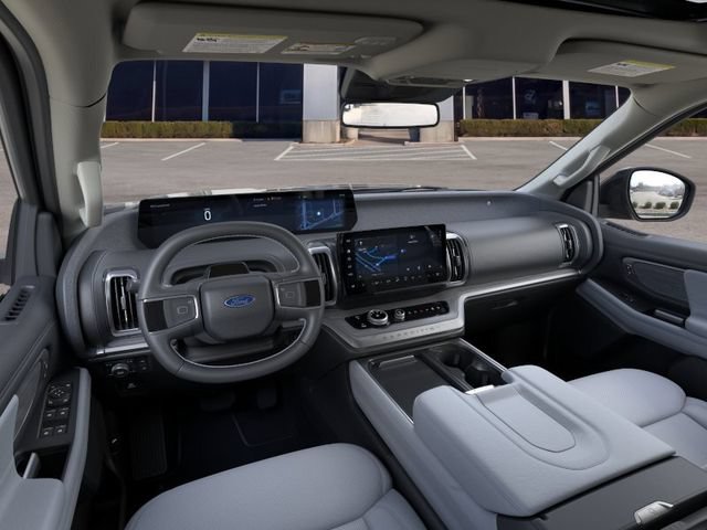 New 2026 Ford Expedition Max Platinum w/ Driver's Package AWD/4WD image 9
