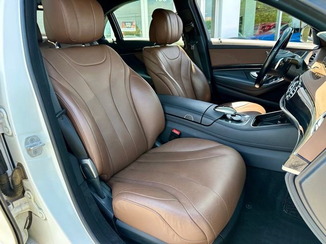 Used 2017 Mercedes-Benz S 550 4MATIC Sedan image 24