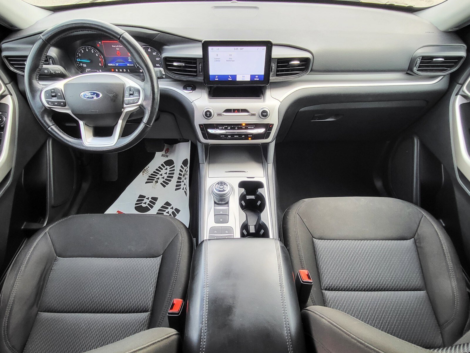 Certified 2023 Ford Explorer XLT image 12