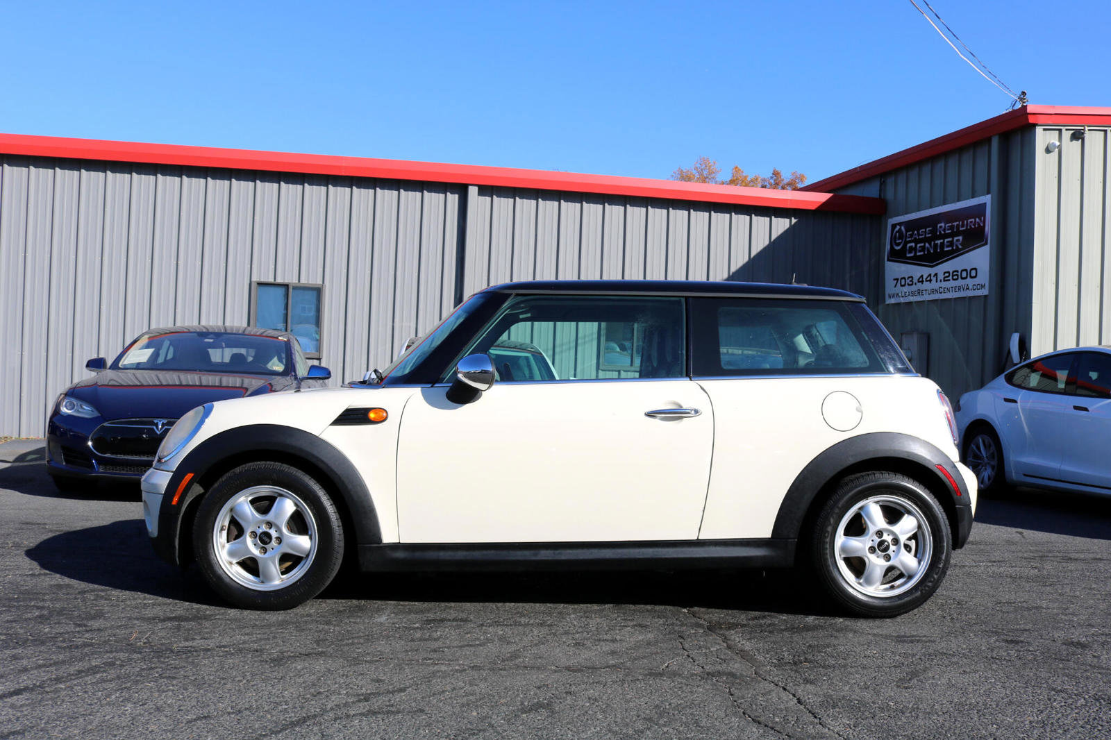 Used 2009 MINI Cooper Hardtop image 4