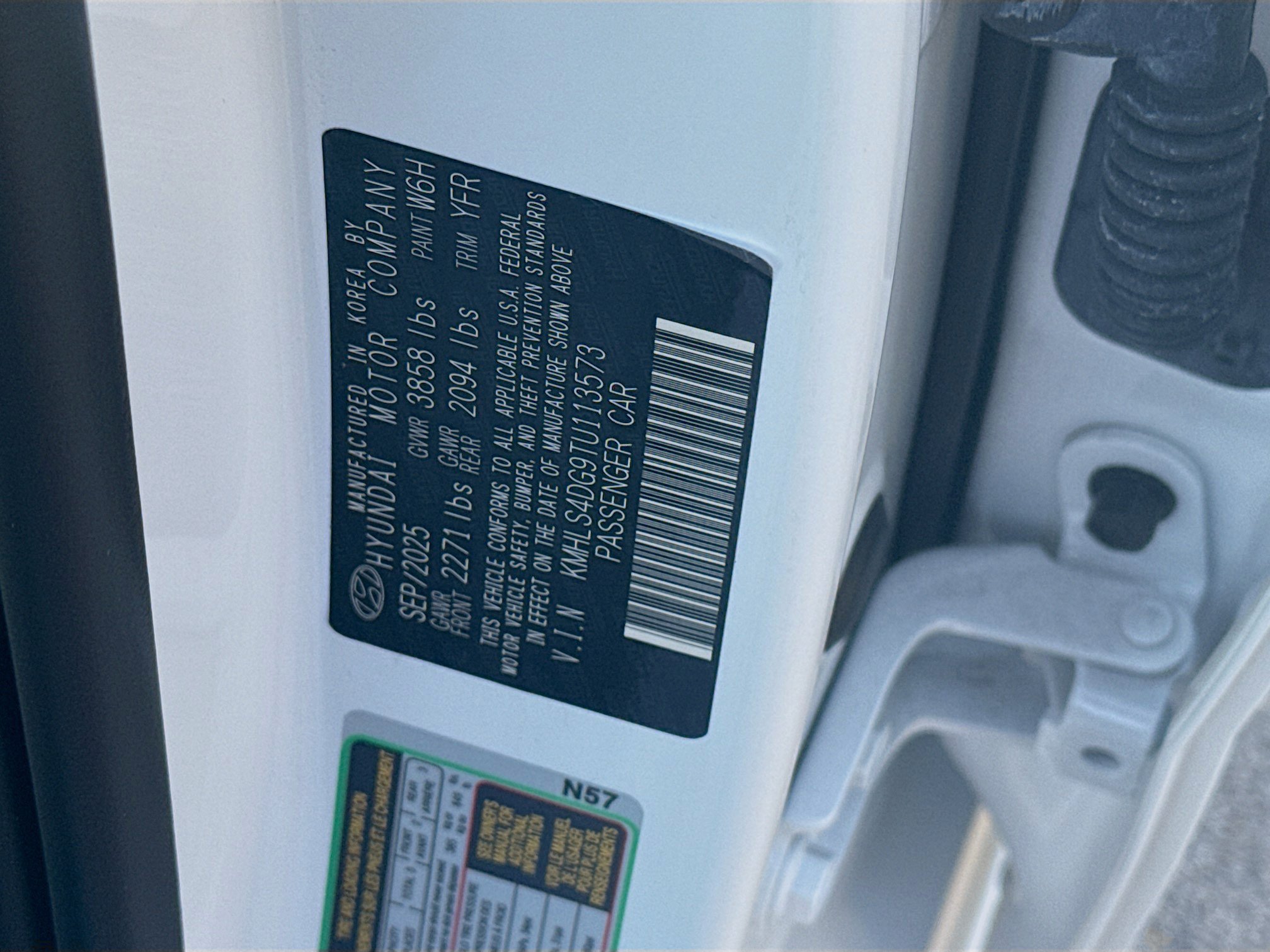 Certified 2026 Hyundai Elantra SEL Sport FWD image 34