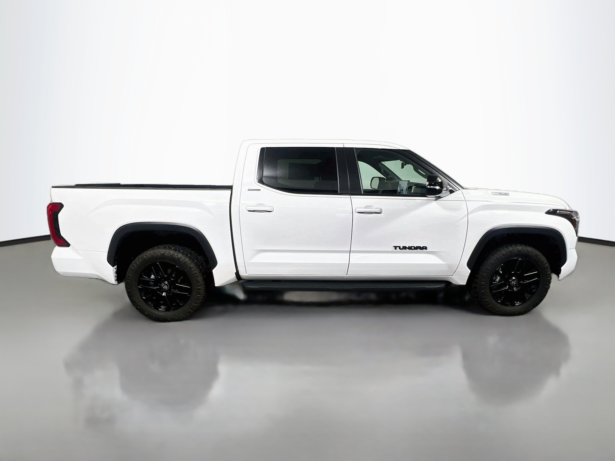 Used 2026 Toyota Tundra Limited w/ Limited PVM Package AWD/4WD image 3