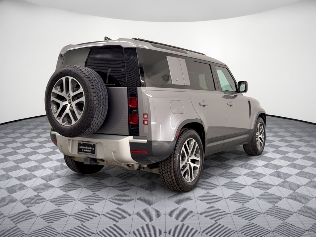 Used 2024 Land Rover Defender 110 S AWD/4WD image 9
