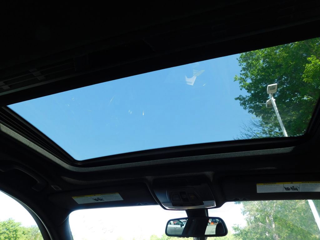 Used 2016 BMW 340i Sedan image 6