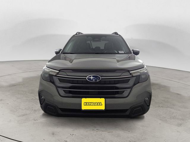 Used 2025 Subaru Forester Premium image 3