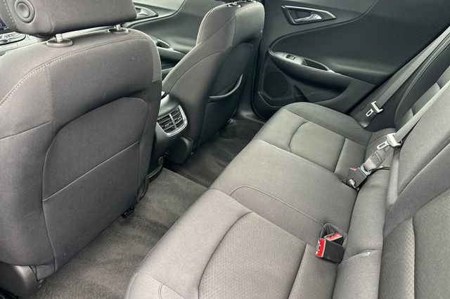 Used 2024 Chevrolet Malibu LT FWD image 14