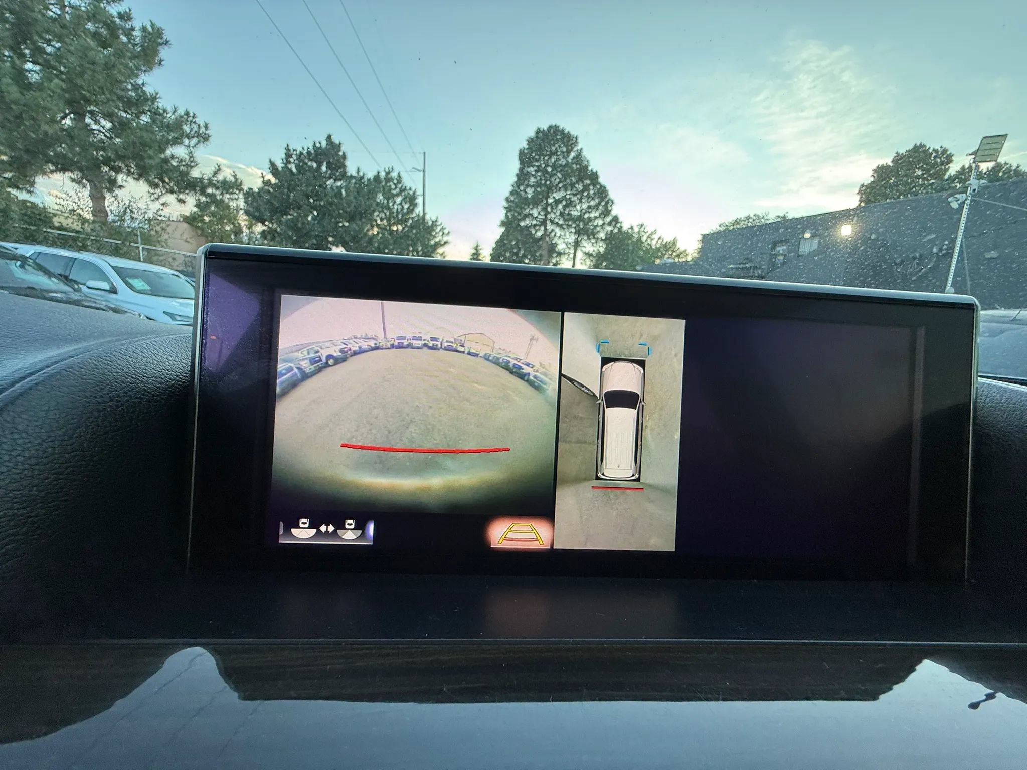 Used 2017 Lexus LX 570 4WD image 33