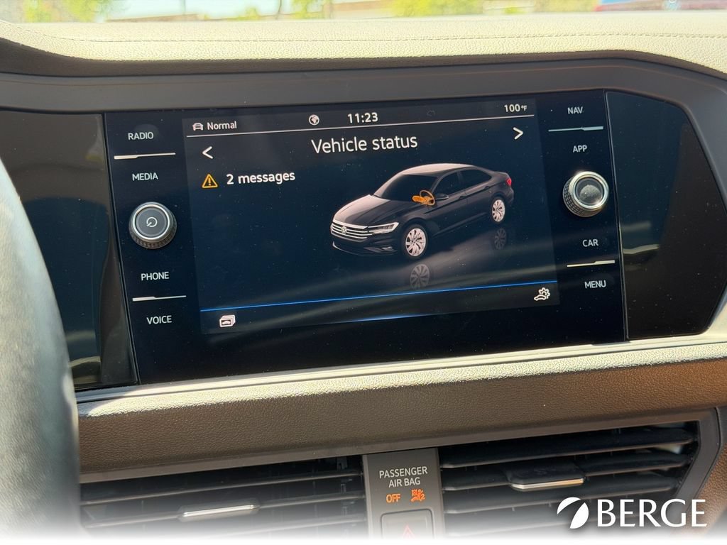 Used 2023 Volkswagen Jetta SEL FWD image 20