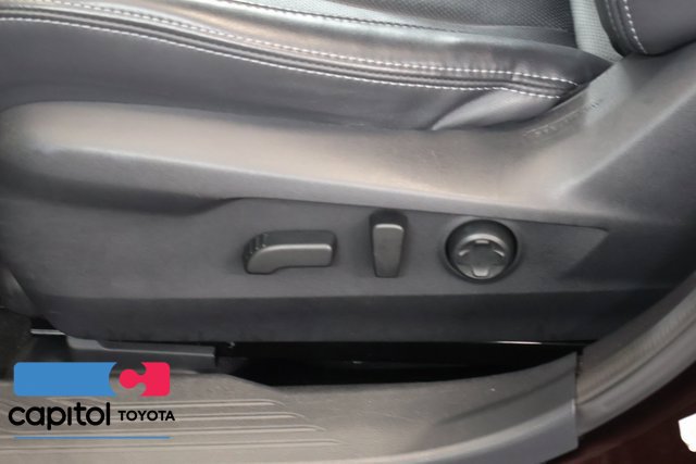 Used 2024 Subaru Outback Limited AWD/4WD image 13