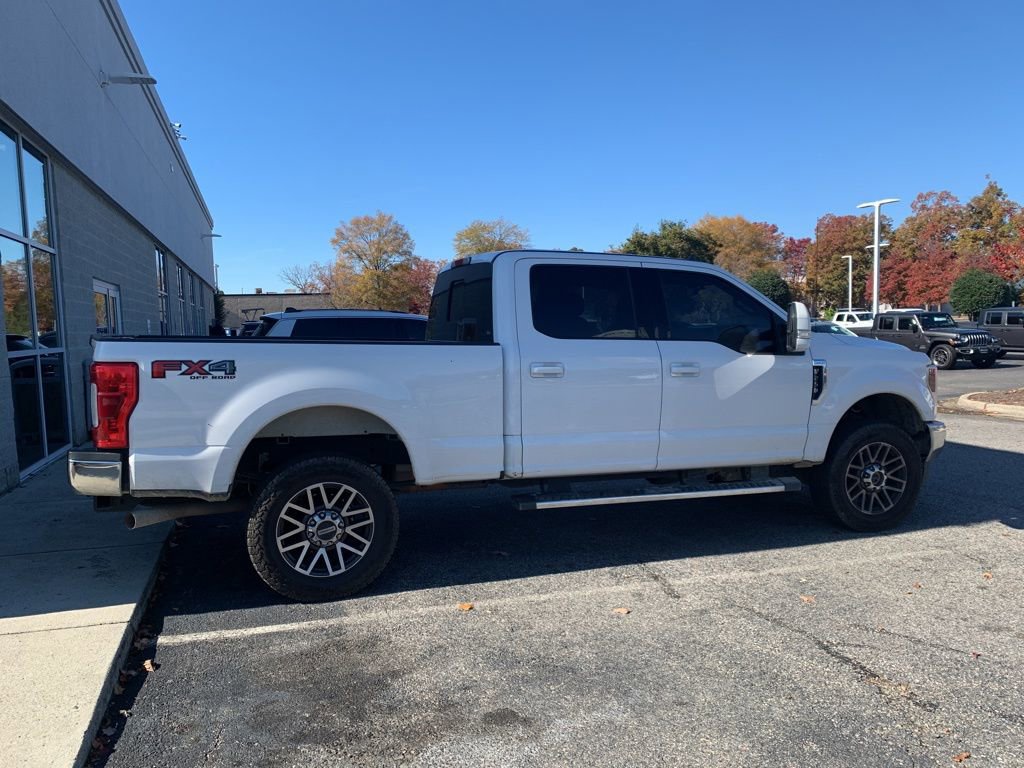 Used 2019 Ford F250 Lariat w/ Lariat Value Package image 2
