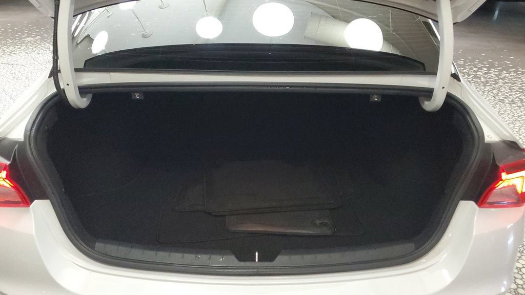 Used 2022 Kia K5 GT-Line w/ GT-Line FWD Premium Package image 10