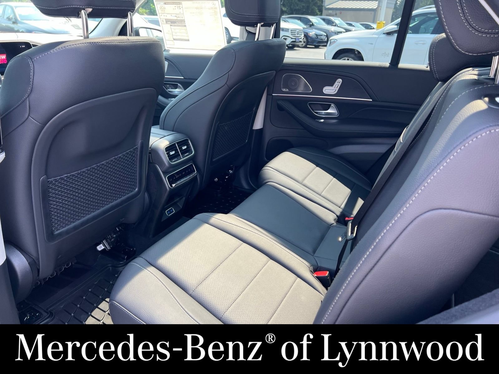New 2026 Mercedes-Benz GLE 450 4MATIC image 17