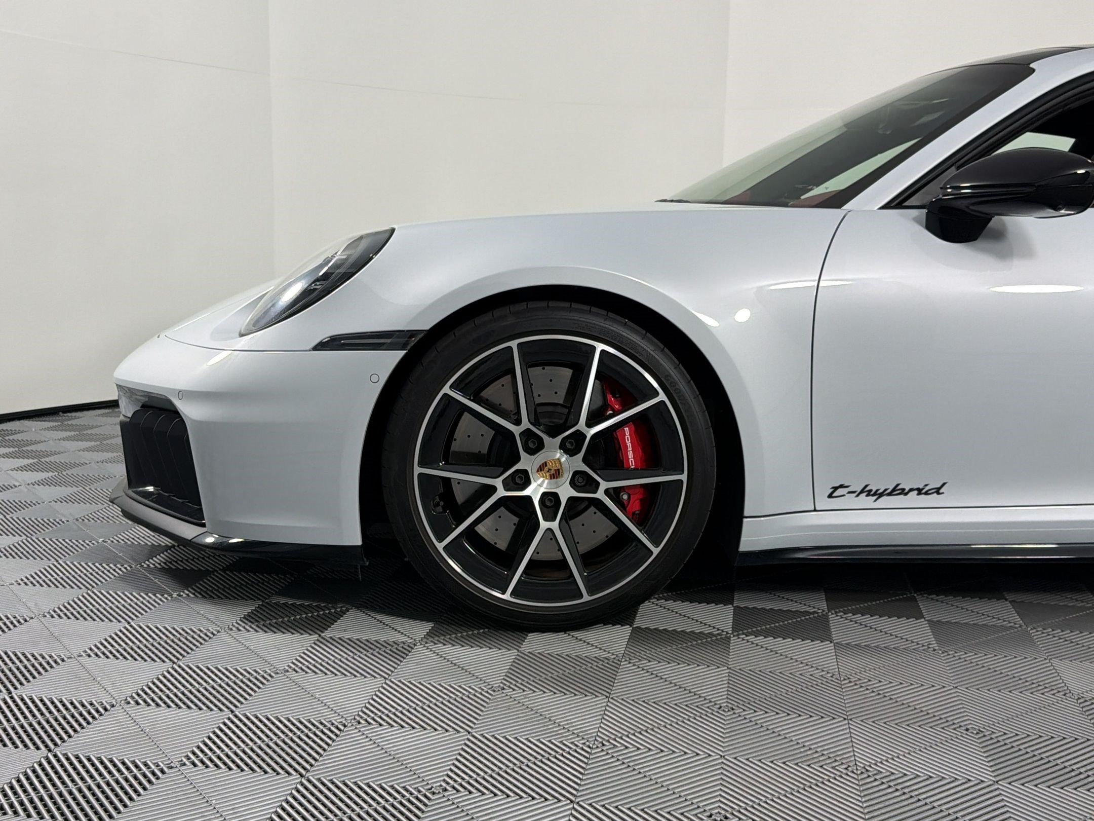 Certified 2026 Porsche 911 Carrera GTS RWD image 13