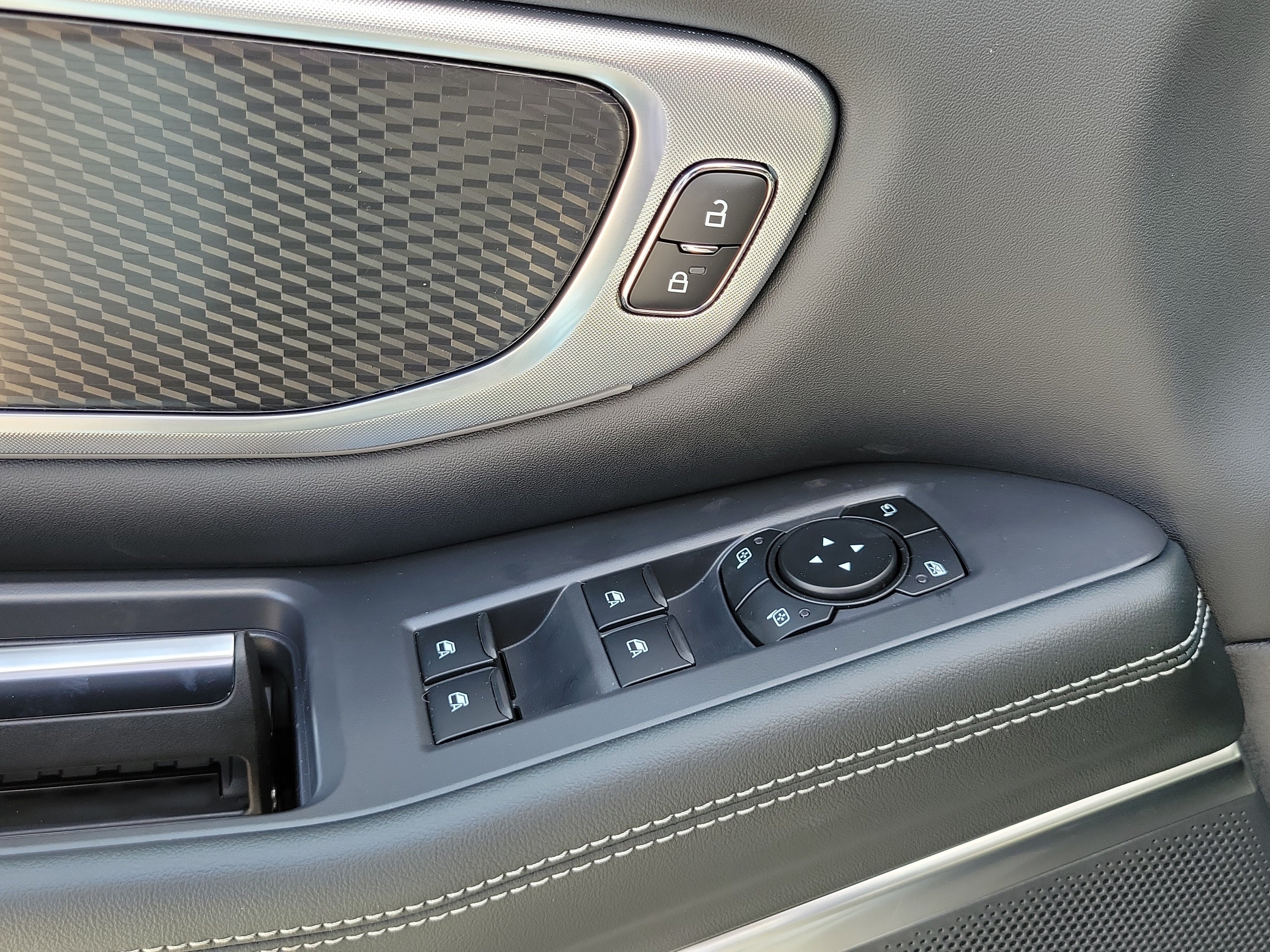 New 2027 Ford Expedition Platinum w/ Stealth Appearance Package RWD image 14